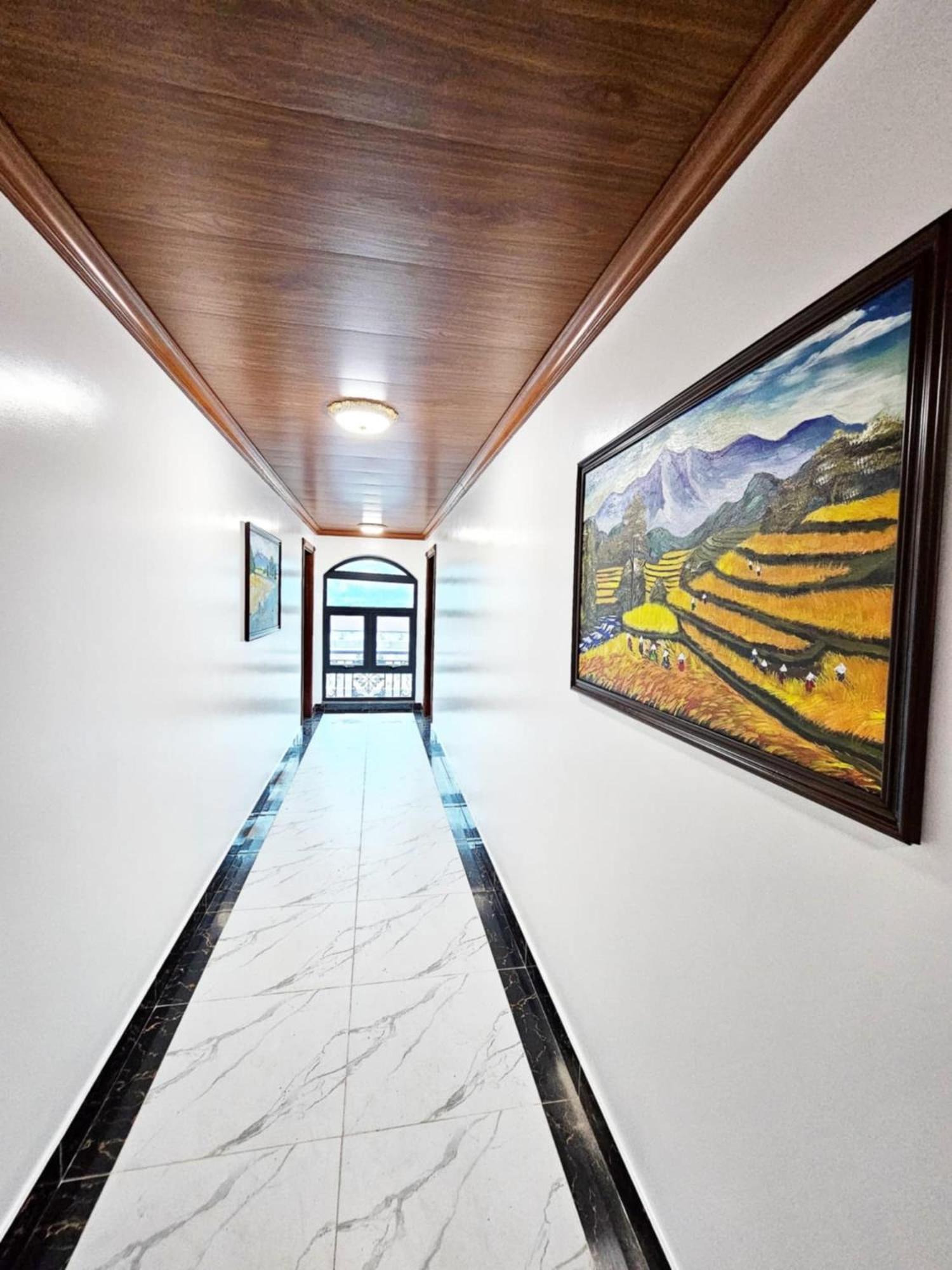 Sky Hotel Vang Vieng Exterior photo